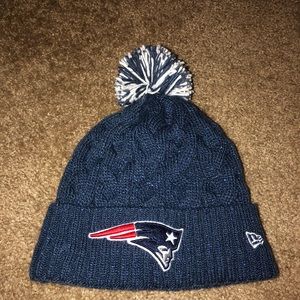 Women’s Patriots beanie- navy with glitter thread